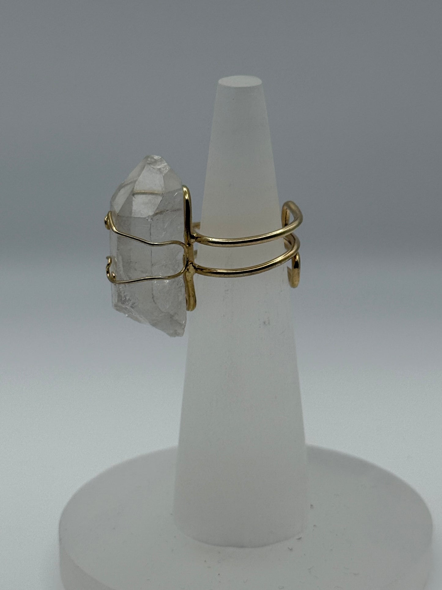 Clear Quartz Adjustable Ring (gold)
