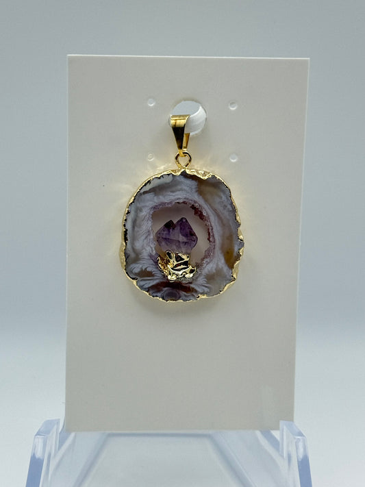 Agate Slice with Amethyst Pendant (gold)