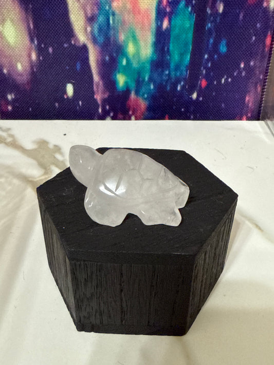 Clear quartz turtle